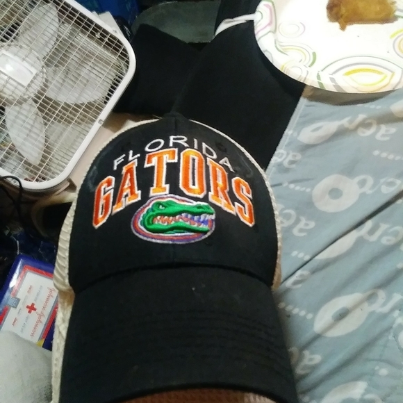 Baseball caps - Picture 3 of 16